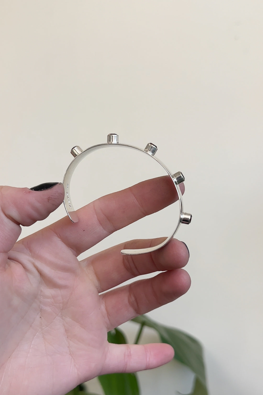 Garnet Cuff (5 Stones)